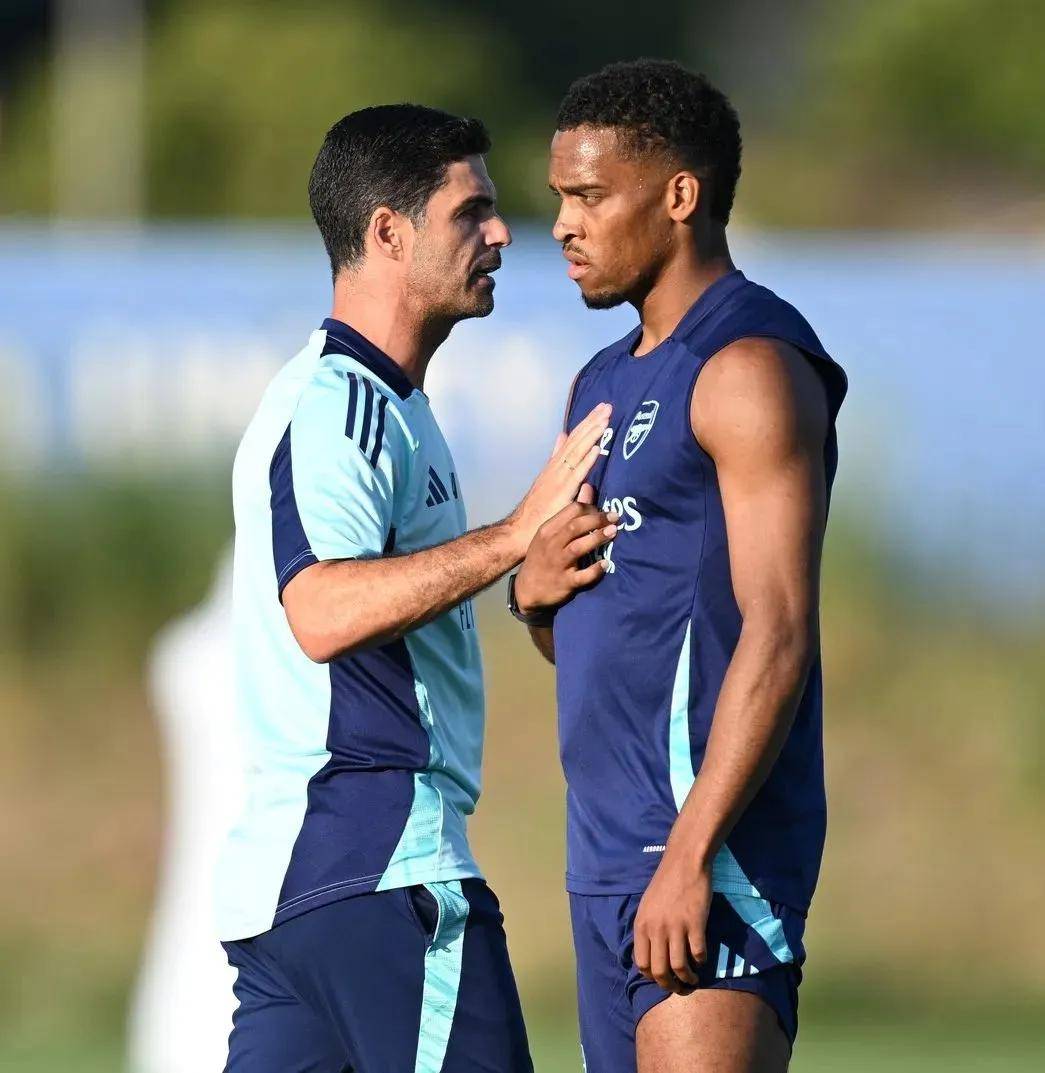 九游中国官网登录平台阿森纳巨星伤愈复出即破门，全场球迷沸腾，目前当然选择.