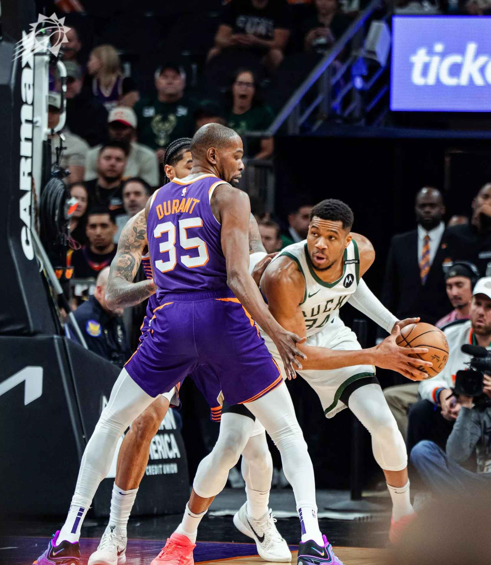 九游登录平台逆转之夜！雄鹿最后时刻连续得分取胜，可能生产最后事情.