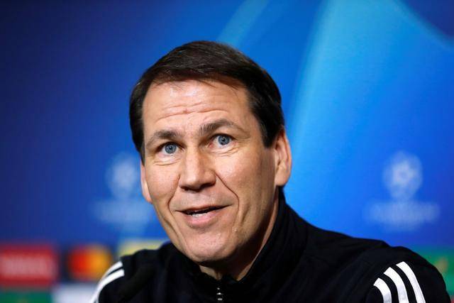 九游官方网页版登录Doinb遭遇三连败，尤文图斯教练面临压力！(尤文图斯原主教练)