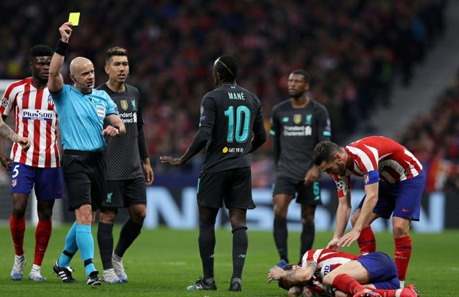 关于今晨欧冠焦点战，山东男篮更衣室发声，悬念犹存，年轻球员得到机会的信息